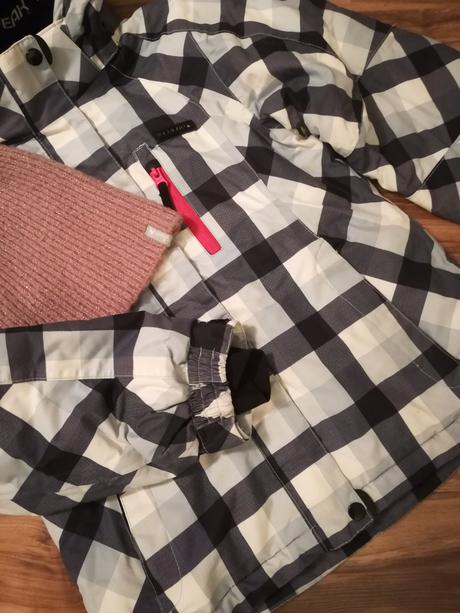 Zimná bundička, 140