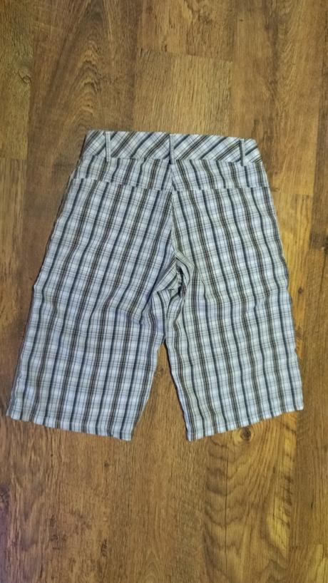 Tristvrtaky autority, authority,xs