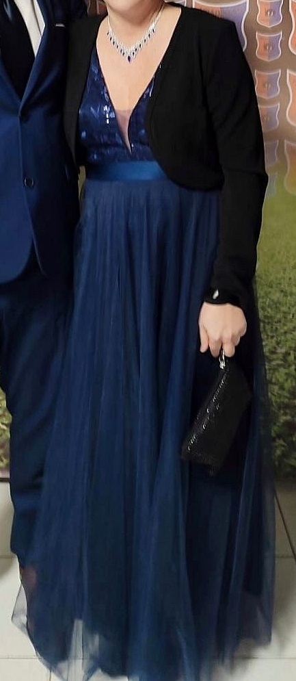 Spoločenské šaty raz vzaté, m