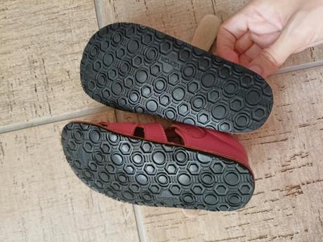 Sandalky tikki, tikki,27