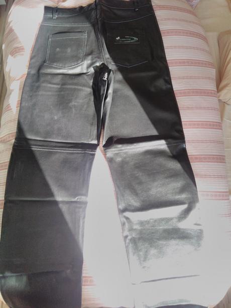 Nove kozene panske nohavice, 48