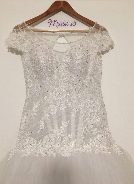 Svadobné bohato zdobené šaty vo veľkosti xs/s/m, m / s / xs