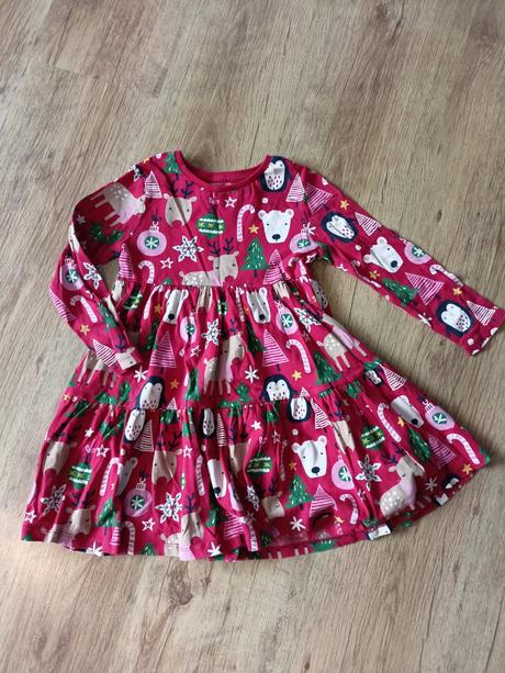 Vianočné šaty, 104