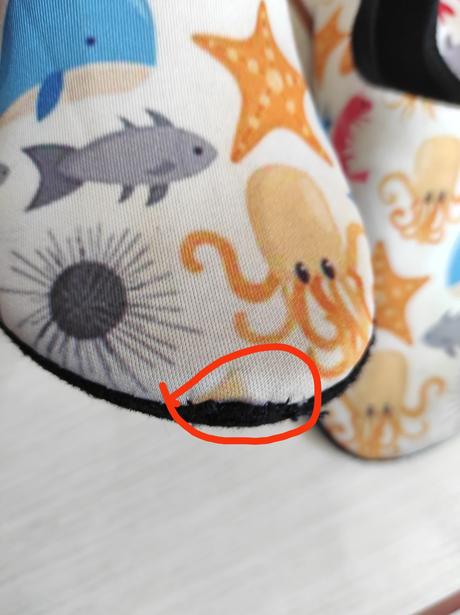 Topánky do vody, 28