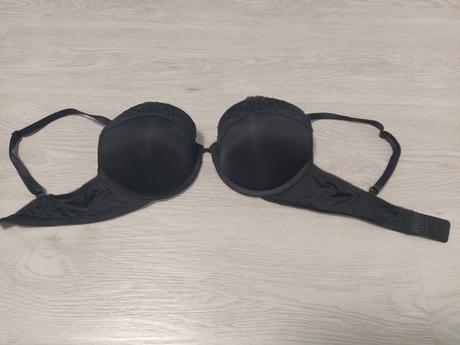 Dámska podprsenka., calvin klein,75c