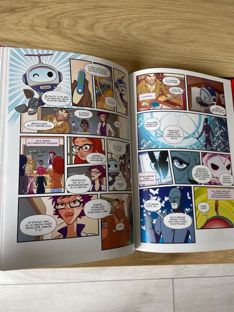 Čarovna lienka a čierny kocur komix 2 ks, 