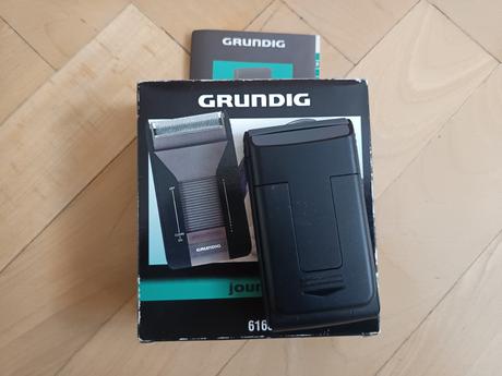 Retro holiaci strojček,