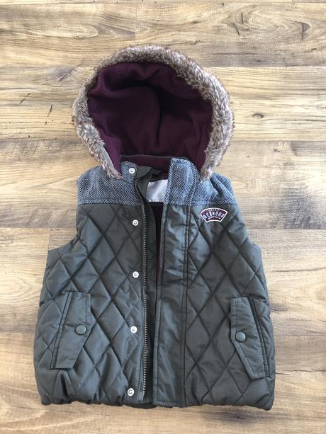 Vesticka, mothercare,110