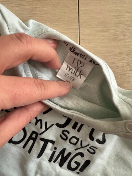 Rozkošne tričko s napisom, 62