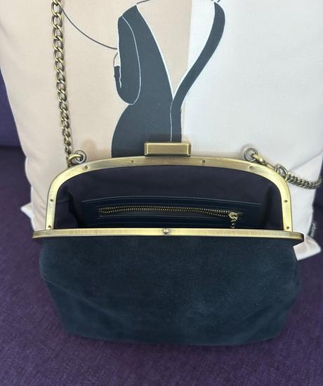 Kabelka modrá koža, 