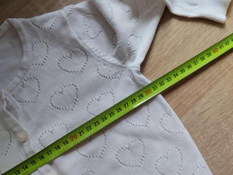 Svetrik so srdiečkami, h&m,92