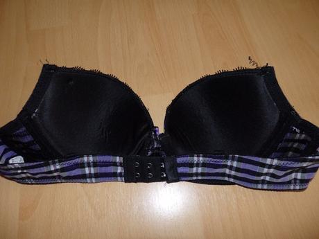 Fialova podprsenka, 80a