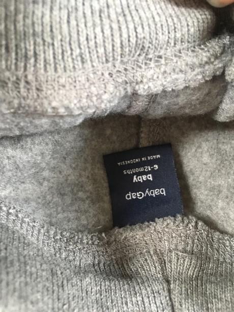 Teple tepláčky babygap v.6-12m, 74