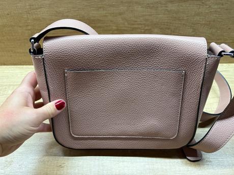 Kabelka coccinelle, coccinelle