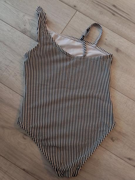 Plavky krasne, c&a,110