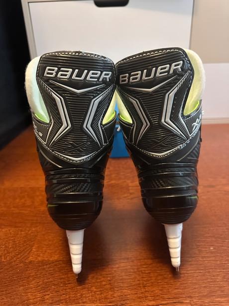 Detské hokejové korčule bauer - výborný stav, bauer,33