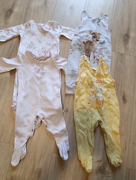 Balík oblečenia pre dievčatko veľkosť 74, 68–80