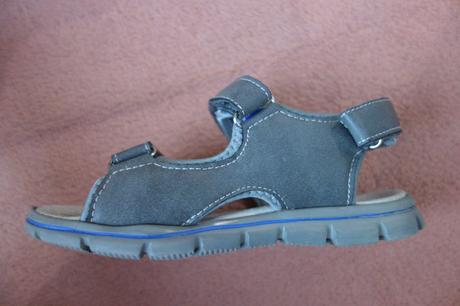 Chlapčenské sandálky, 29