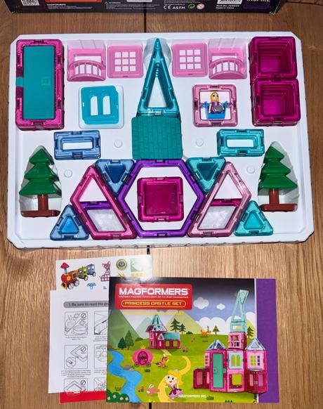 Magformers princess castle,