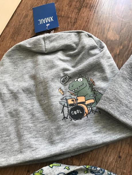 Čiapky +nákrčník +rukavice, kik,122