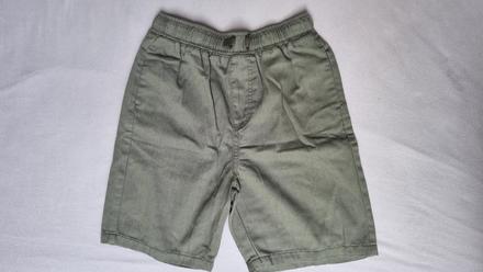 Kraťasy nenosené, sinsay,164