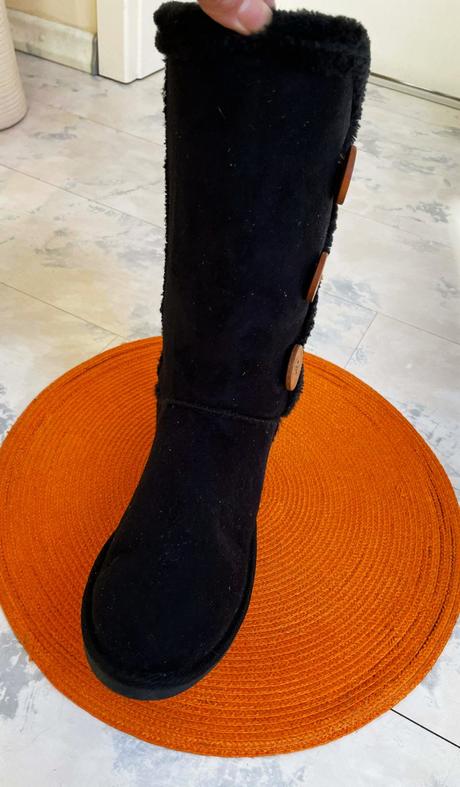 Teplé buttonky s kožušinkou, 37