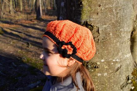 Háčkovaná baretka, 62 - 158