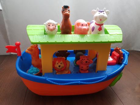 Fisher price noemova archa, 