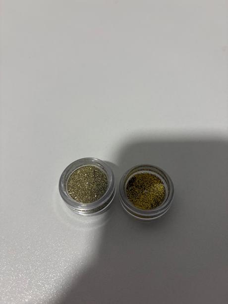 Trblietky na nechty, 