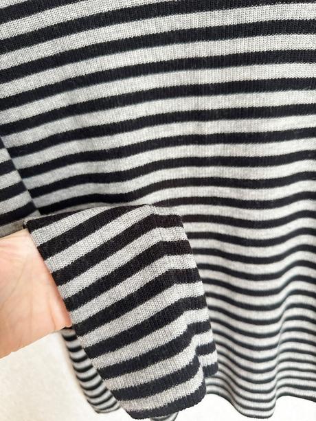 Značkový kvalitný pulovrík s panenskou vlnou, s