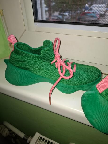 Reserved, reserved,32