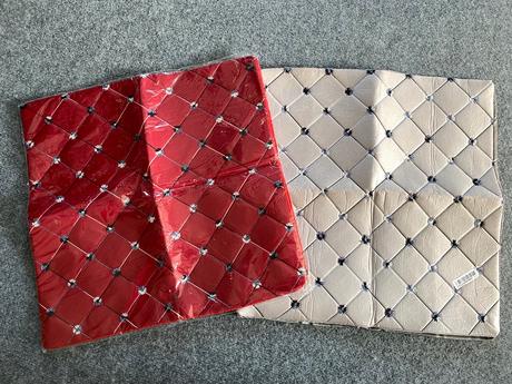 Dve návliečky na vankúš,