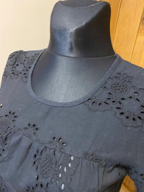 F&f - čierne čipkované tričko / blúzka, f&f,m