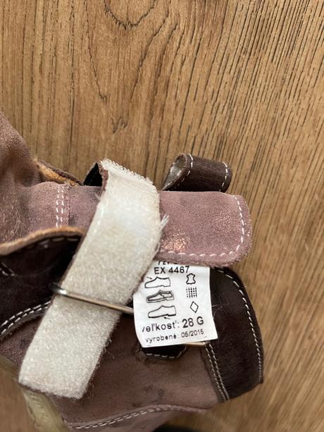 Celokožené čižmičky mierne zateplené, 28