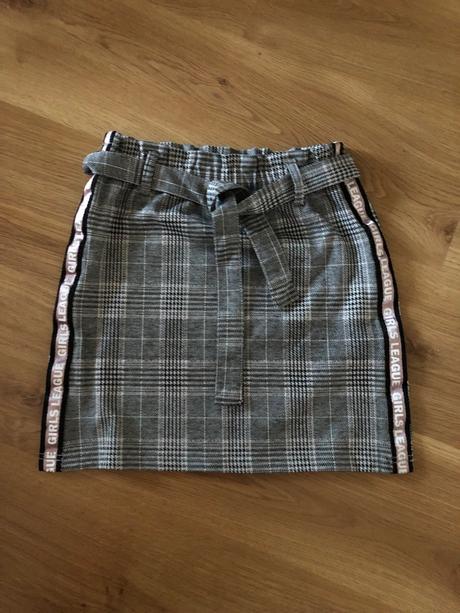 Sukňa, dopodopo,146