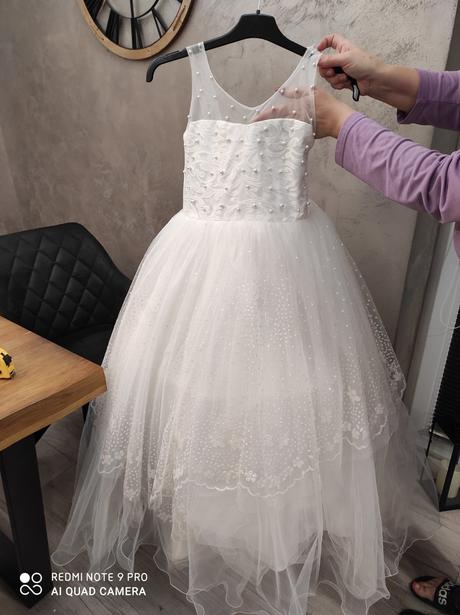 Šaty na 1.sv.prijimanie alebo pre družičku, 140