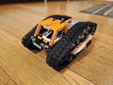 Lego technic 42140,