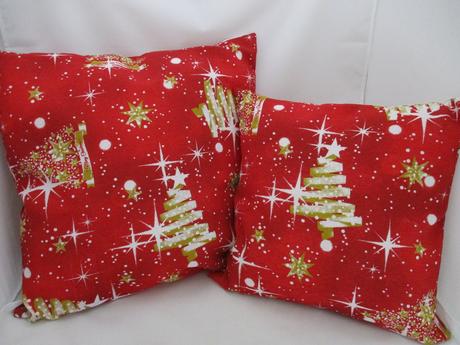 Vianočná obliečka červeno bielo zlatá,dve veľkosti, 