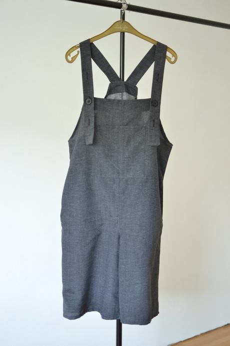 Šedé šortky na traky m, m