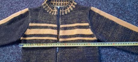 Sveter, 110
