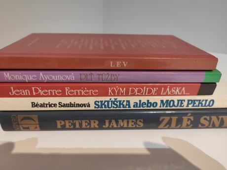Rôzne knihy, 
