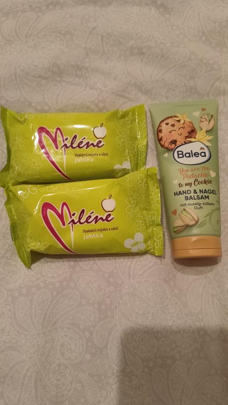 Krém na ruky a mydlá, 