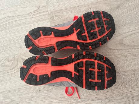 Damske nike sportove tenisky vel 39, nike,39