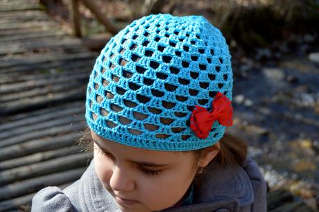 Háčkovaná čiapočka s kvetom, 50 - 158