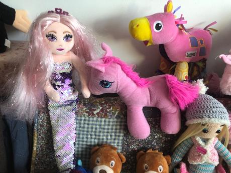 Milé plyšové hračky, interaktívne aj hrkálky, 