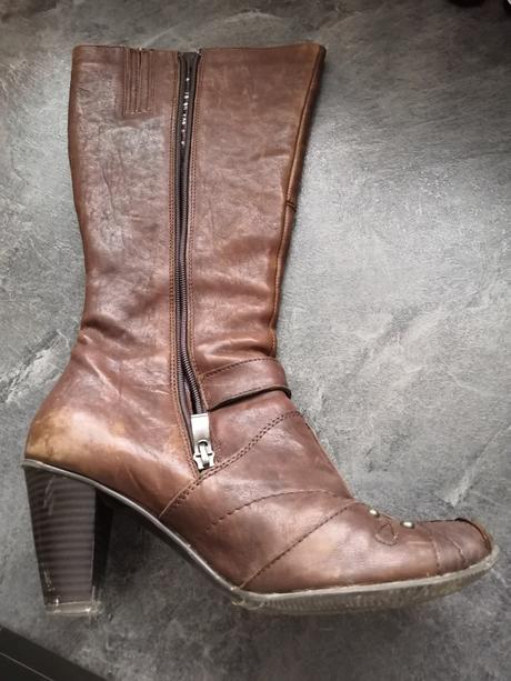 Kožené čižmy 2x obuté, 39