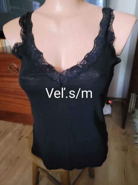 Krajkove tielka ,viac kusov, m