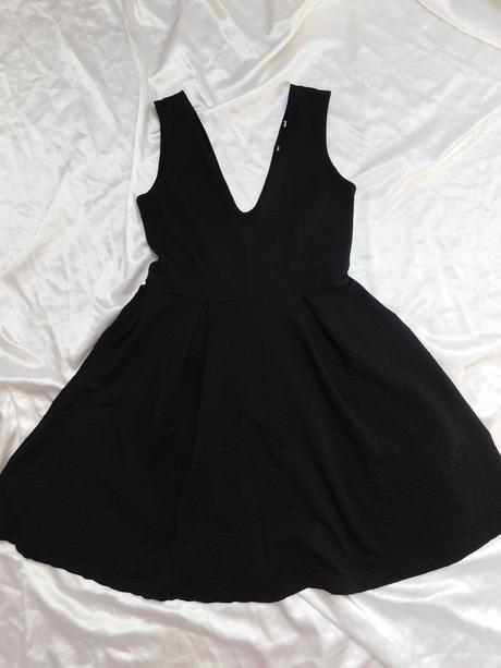 Pekne šaty, gina,36