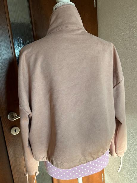 Ružová bundička - nastaviteľná,