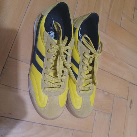 Tenisky often žlté, pull&bear,40